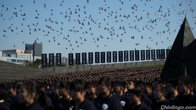 多家国外媒体热议中国首个国家公祭日.jpg