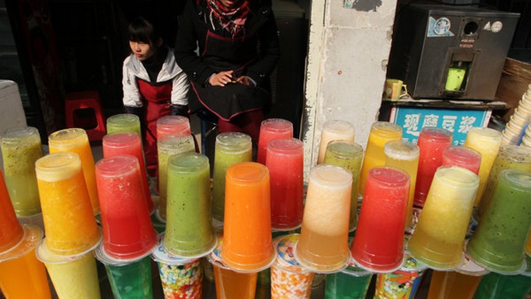 新鲜果汁 Fresh-made juices.jpg