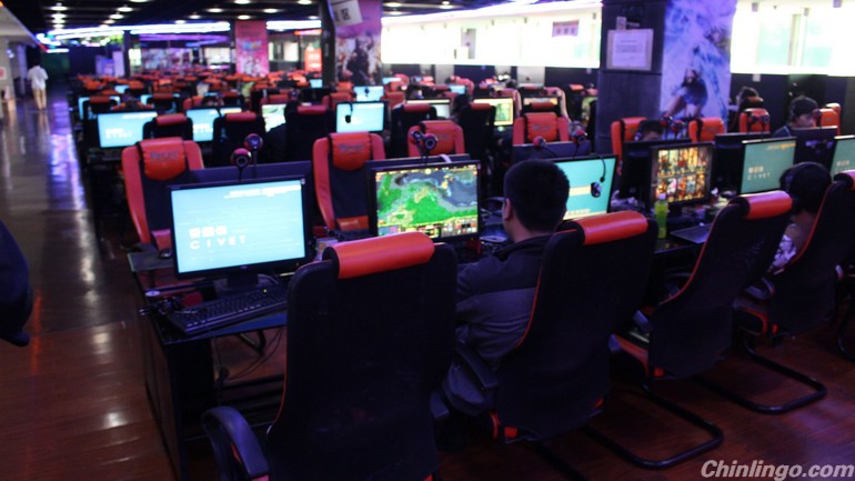 China to rate Internet cafes for better service.jpg