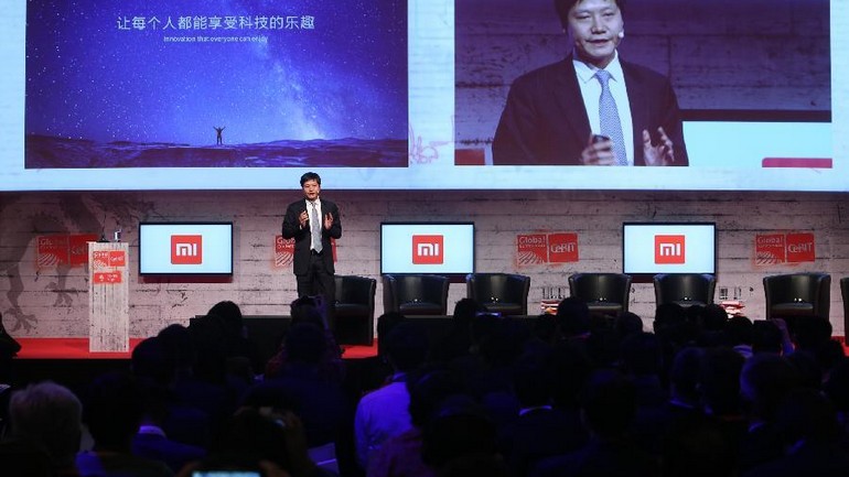 Xiaomi dips its toe into financial services.jpg