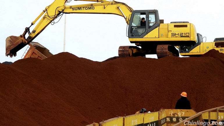 China lowers iron ore resource tax to 40 percent.jpg