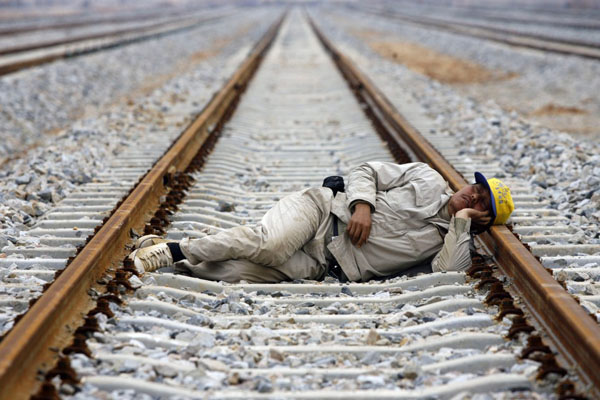 Afternoon-nap-china-01.jpg