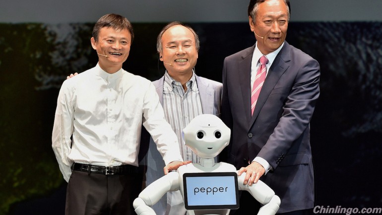 阿里巴巴联手富士康将合资推软银机器人.jpg
