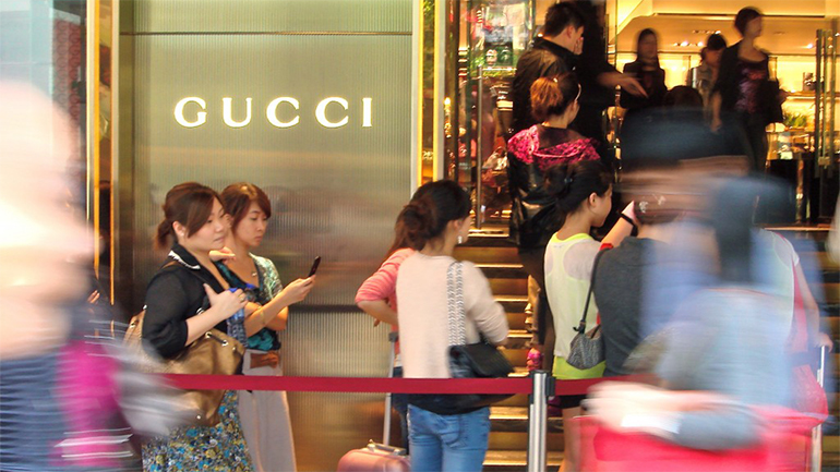 Chinese luxury spending